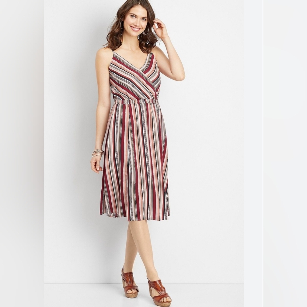 Maurices size 1 (16W-18W) striped midi dress in plum, coral & burgundy tones.